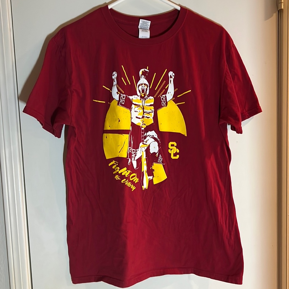 USC Men’s Football T-Shirt 2017. NCAA